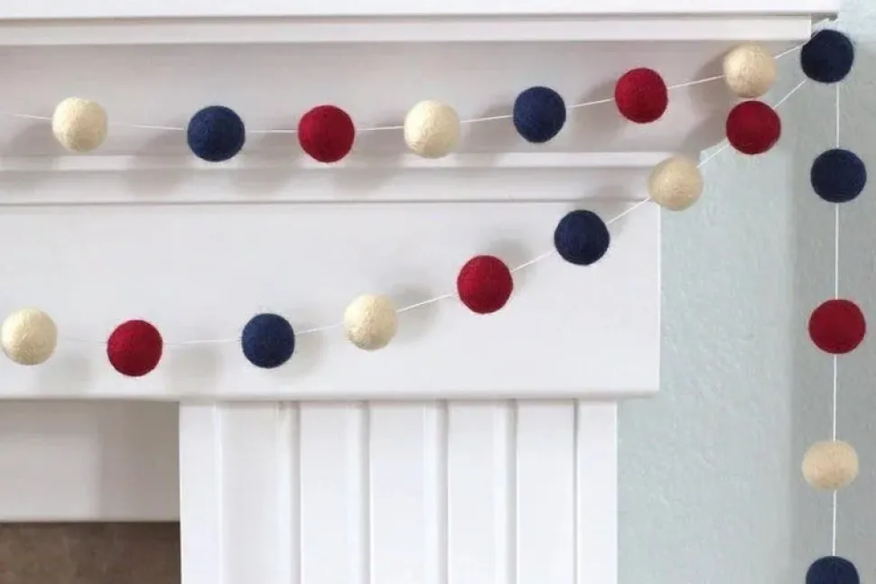 Red Blue White PomPom Garland | 1ct